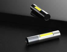 Load image into Gallery viewer, Minimalist and stylish Rechargeable Flashlight - 3 Modes Zoomable